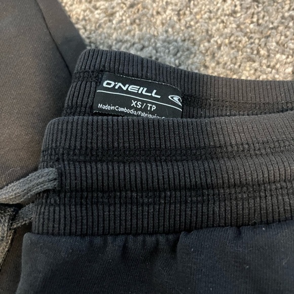 Black sweatpants - Picture 2 of 2